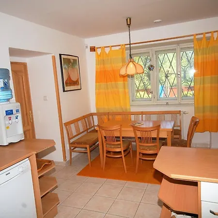 Holiday Ustrasice/südböhmen 31145 Ustrasice